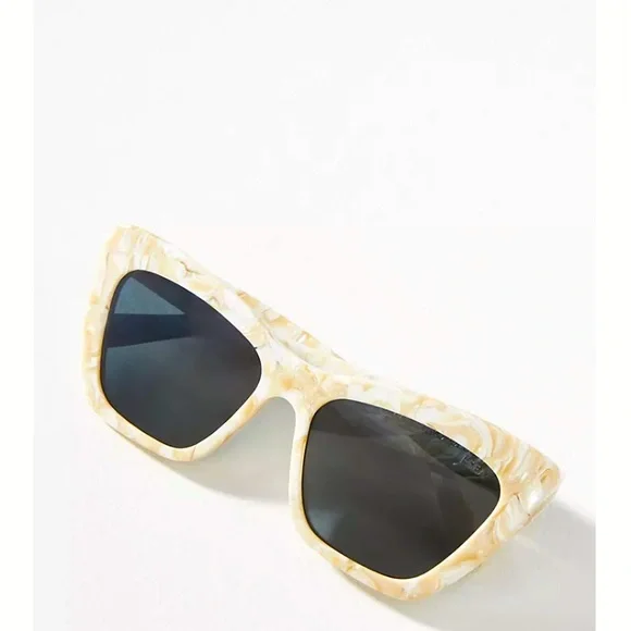 Anthropologie sunglasses NWT Anthropologie | Accessories | Anthropologie Isea Oval  main image 3